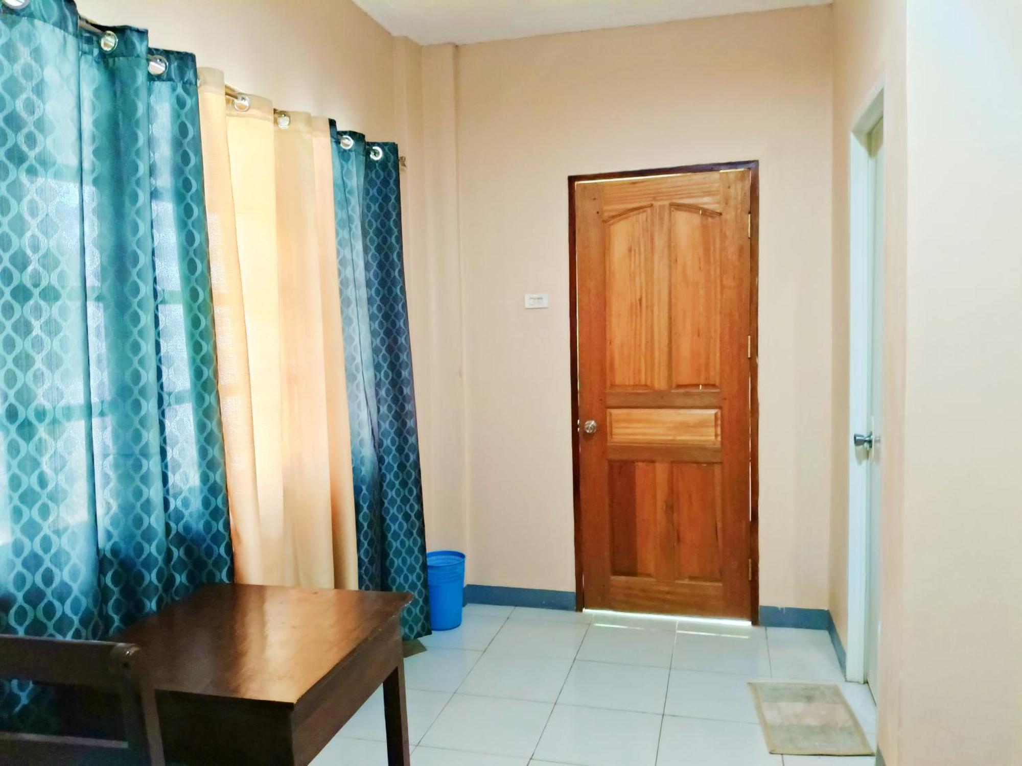 James Homestay Сикихор Номер фото
